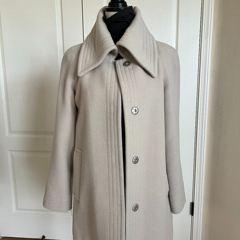 Hilary Radley Wool/Alpaca Coat in bone color size 2